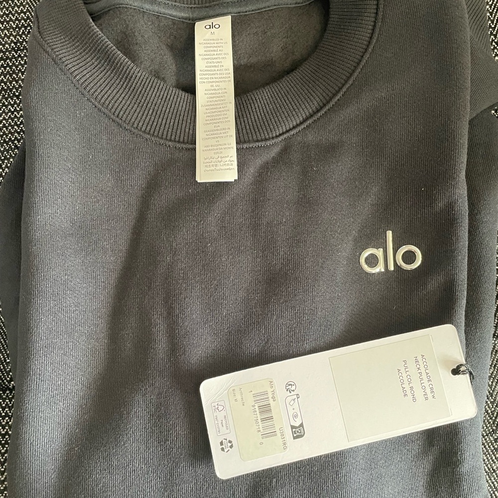 ALO Yoga Accolade crew neck   Sweatshirt - Picture 5 of 6